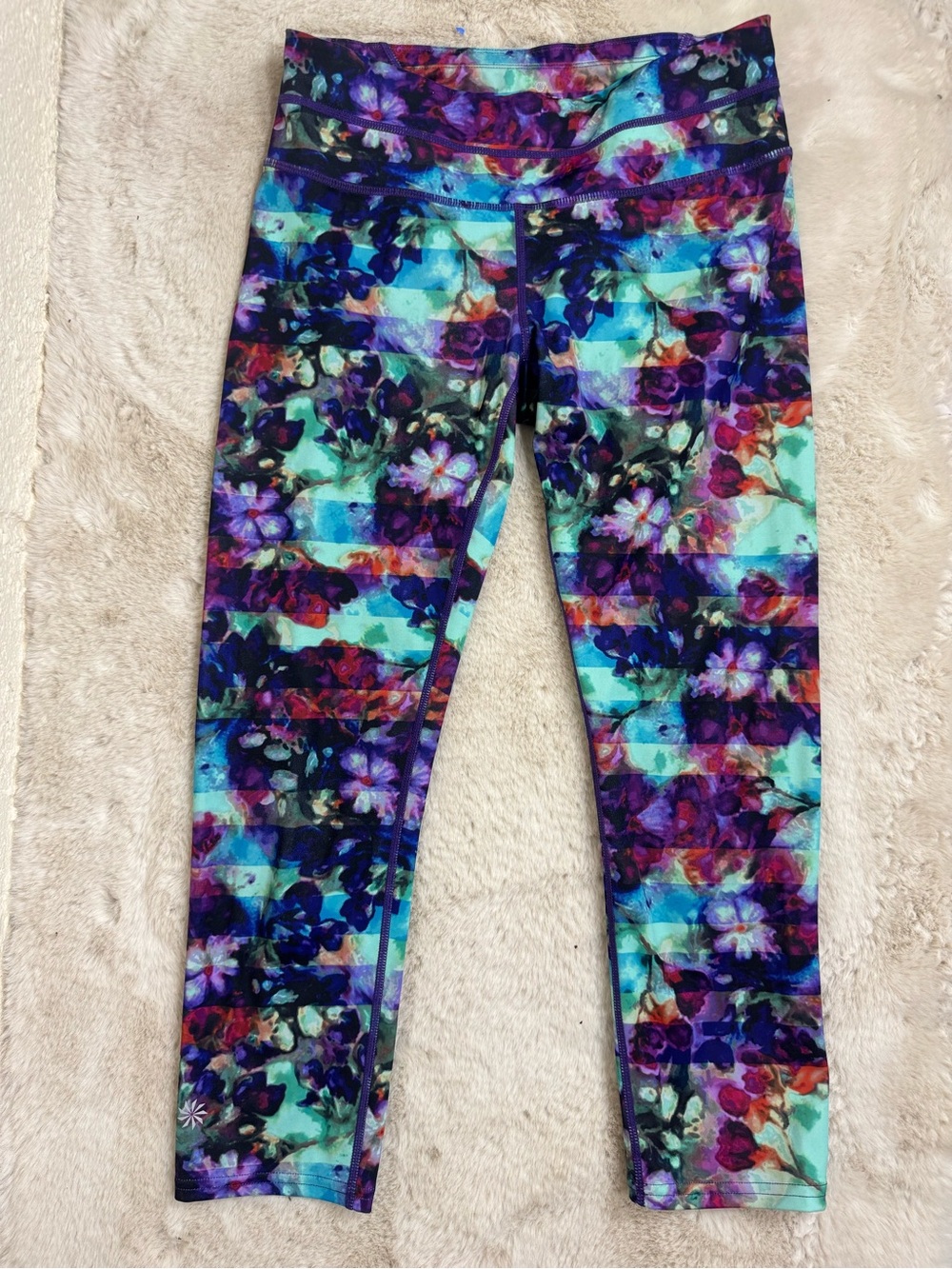 Athleta Women's Activewear Multicolor Floral Fade Sonar Capri Leggings Size Sm